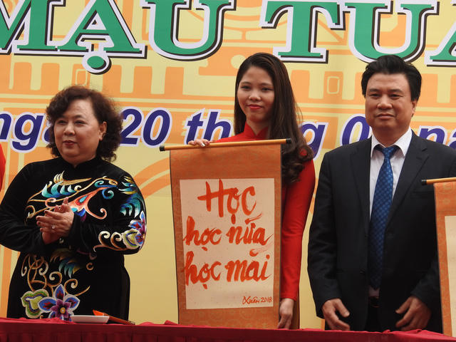 Hà Nội chọn 6 thông điệp khai bút đầu xuân Mậu Tuất