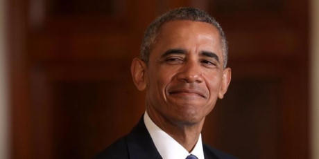 Vợ chồng Obama mới trả hết các khoản nợ thời đại học.