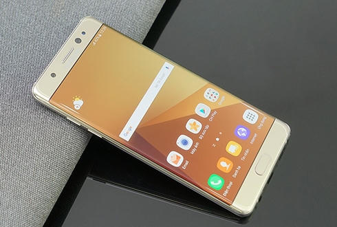 Kinh tế Plus/24h:  Nguy cơ ch&aacute;y nổ Galaxy Note7 tr&ecirc;n m&aacute;y bay v&agrave; l&atilde;i suất cho vay kh&ocirc;ng giảm