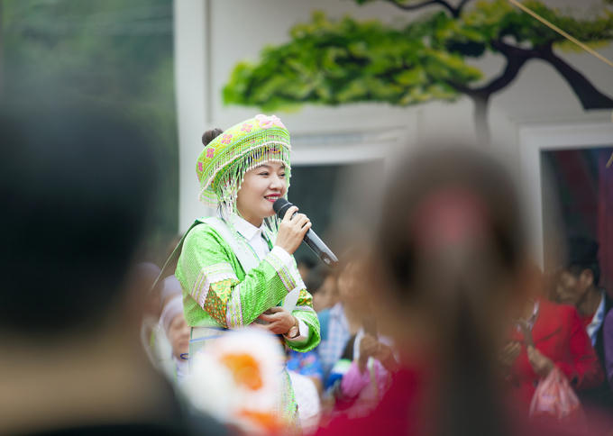 Sắc m&agrave;u d&acirc;n tộc M&ocirc;ng trong