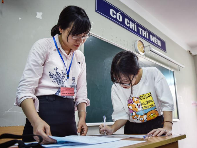 Hơn ai hết, thầy cô cần “giữ sự trung thực cho học sinh, cũng chính là giữ cho  chính mình”. Ảnh minh họa