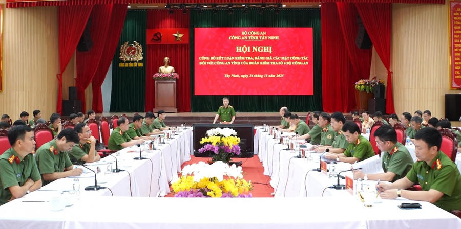 Toàn cảnh buổi làm việc (CATN).