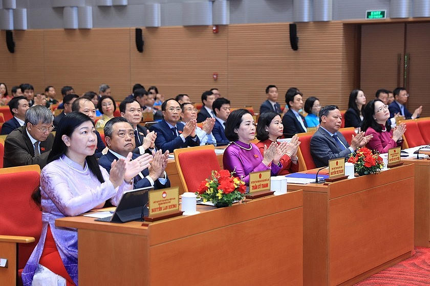 Các đại biểu dự Kỳ họp.