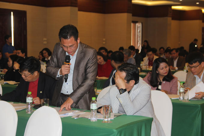 Nhiều đại biểu đại diện cho các cơ quan Nhà nước bày tỏ quan điểm và thảo luận sổi nổi tại Hội thảo.