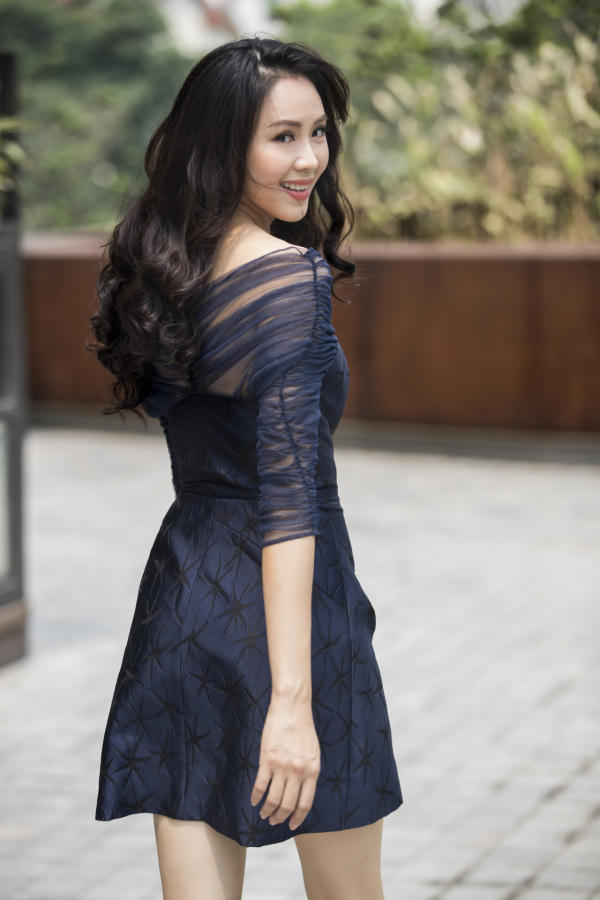 Diễn viên Hồng Diễm