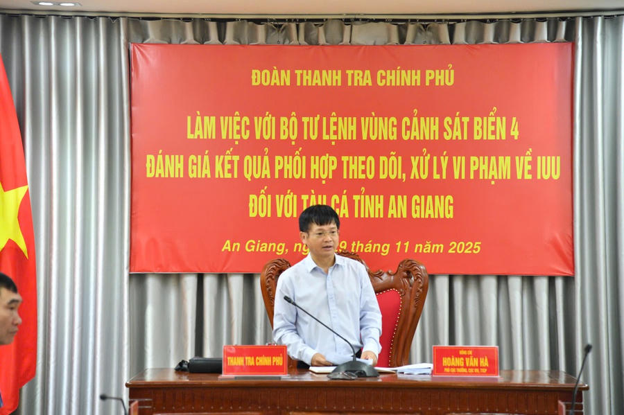 Ông Hoàng Văn Hà, Phó Cục trưởng Cục VIII, Thanh tra Chính phủ, Trưởng Đoàn thanh tra phát biểu tại buổi làm việc