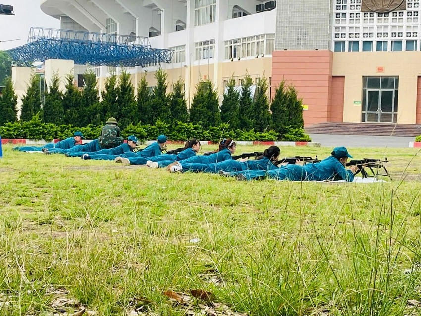 Đại diện Ban CHQS quận Ba Đình hướng dẫn tư thế ngắm bắn.
												
													
														
															
														
														
															
															
																
																	
																		
																	
																	
																		
																		
																			
																				
																					
																				
																				
																					
																					
																						
																							
																								
																							
																							
																								
																								
																									
																										
																											
																										
																										
																											
																											
																												
																													
																														
																													
																													
																														
																														
																															
																																
																																	
																																
																																
																																	
																																	
																																		
																																			
																																				
																																			
																																			
																																				Tham gia thao lắp sung cơ bản.
																																			
																																		
																																	
																																	
																																
																															
																														
																														
																													
																												
																											
																											
																										
																									
																								
																								
																							
																						
																					
																					
																				
																			
																		
																		
																	
																
															
															
														
													
												
												
											
										
									
									
								
							
						
						
					
				
			
			
						
							
								
									
								
								
									
									
										
											
												
											
											
												Đại diện Ban CHQS quận Ba Đình hướng dẫn tư thế ngắm bắn.
												
													
														
															
														
														
															
															
																
																	
																		
																	
																	
																		
																		
																			
																				
																					
																				
																				
																					
																					
																						
																							
																								
																							
																							
																								
																								
																									
																										
																											
																										
																										
																											
																											
																												
																													
																														
																													
																													
																														
																														
																															
																																
																																	
																																
																																
																																	
																																	
																																		
																																			
																																				
																																			
																																			
																																				Tham gia thao lắp sung cơ bản.
																																			
																																		
																																	
																																	
																																
																															
																														
																														
																													
																												
																											
																											
																										
																									
																								
																								
																							
																						
																					
																					
																				
																			
																		
																		
																	
																
															
															
														
													
												
												
											
										
									
									
								
							
						
						
									
										
											
												
											
											
												Đại diện Ban CHQS quận Ba Đình hướng dẫn tư thế ngắm bắn.
												
													
														
															
														
														
															
															
																
																	
																		
																	
																	
																		
																		
																			
																				
																					
																				
																				
																					
																					
																						
																							
																								
																							
																							
																								
																								
																									
																										
																											
																										
																										
																											
																											
																												
																													
																														
																													
																													
																														
																														
																															
																																
																																	
																																
																																
																																	
																																	
																																		
																																			
																																				
																																			
																																			
																																				Tham gia thao lắp sung cơ bản.
																																			
																																		
																																	
																																	
																																
																															
																														
																														
																													
																												
																											
																											
																										
																									
																								
																								
																							
																						
																					
																					
																				
																			
																		
																		
																	
																
															
															
														
													
												
												
											
										
									
									Đại diện Ban CHQS quận Ba Đình hướng dẫn tư thế ngắm bắn.
												
													
														
															
														
														
															
															
																
																	
																		
																	
																	
																		
																		
																			
																				
																					
																				
																				
																					
																					
																						
																							
																								
																							
																							
																								
																								
																									
																										
																											
																										
																										
																											
																											
																												
																													
																														
																													
																													
																														
																														
																															
																																
																																	
																																
																																
																																	
																																	
																																		
																																			
																																				
																																			
																																			
																																				Tham gia thao lắp sung cơ bản.
																																			
																																		
																																	
																																	
																																
																															
																														
																														
																													
																												
																											
																											
																										
																									
																								
																								
																							
																						
																					
																					
																				
																			
																		
																		
																	
																
															
															
														
													
												
												
															
																
																	
																		
																	
																	
																		
																		
																			
																				
																					
																				
																				
																					
																					
																						
																							
																								
																							
																							
																								
																								
																									
																										
																											
																										
																										
																											
																											
																												
																													
																														
																													
																													
																														
																														
																															
																																
																																	
																																
																																
																																	
																																	
																																		
																																			
																																				
																																			
																																			
																																				Tham gia thao lắp sung cơ bản.
																																			
																																		
																																	
																																	
																																
																															
																														
																														
																													
																												
																											
																											
																										
																									
																								
																								
																							
																						
																					
																					
																				
																			
																		
																		
																	
																
															
															
																		
																			
																				
																					
																				
																				
																					
																					
																						
																							
																								
																							
																							
																								
																								
																									
																										
																											
																										
																										
																											
																											
																												
																													
																														
																													
																													
																														
																														
																															
																																
																																	
																																
																																
																																	
																																	
																																		
																																			
																																				
																																			
																																			
																																				Tham gia thao lắp sung cơ bản.
																																			
																																		
																																	
																																	
																																
																															
																														
																														
																													
																												
																											
																											
																										
																									
																								
																								
																							
																						
																					
																					
																				
																			
																		
																		
																					
																						
																							
																								
																							
																							
																								
																								
																									
																										
																											
																										
																										
																											
																											
																												
																													
																														
																													
																													
																														
																														
																															
																																
																																	
																																
																																
																																	
																																	
																																		
																																			
																																				
																																			
																																			
																																				Tham gia thao lắp sung cơ bản.
																																			
																																		
																																	
																																	
																																
																															
																														
																														
																													
																												
																											
																											
																										
																									
																								
																								
																							
																						
																					
																					
																								
																									
																										
																											
																										
																										
																											
																											
																												
																													
																														
																													
																													
																														
																														
																															
																																
																																	
																																
																																
																																	
																																	
																																		
																																			
																																				
																																			
																																			
																																				Tham gia thao lắp sung cơ bản.
																																			
																																		
																																	
																																	
																																
																															
																														
																														
																													
																												
																											
																											
																										
																									
																								
																								
																											
																												
																													
																														
																													
																													
																														
																														
																															
																																
																																	
																																
																																
																																	
																																	
																																		
																																			
																																				
																																			
																																			
																																				Tham gia thao lắp sung cơ bản.
																																			
																																		
																																	
																																	
																																
																															
																														
																														
																													
																												
																											
																											
																														
																															
																																
																																	
																																
																																
																																	
																																	
																																		
																																			
																																				
																																			
																																			
																																				Tham gia thao lắp sung cơ bản.
																																			
																																		
																																	
																																	
																																
																															
																														
																														
																																	
																																		
																																			
																																				
																																			
																																			
																																				Tham gia thao lắp sung cơ bản.
																																			
																																		
																																	
																																	Tham gia thao lắp sung cơ bản.