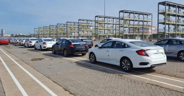 Tổng cục Hải quan công bố giá xe bình quân khai báo thuế tại cơ quan hải quan.