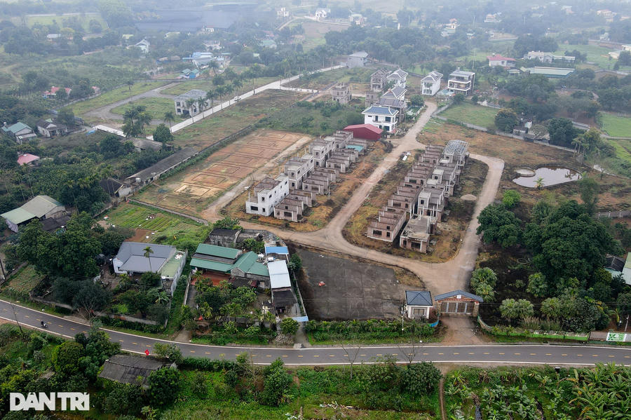 Tương tự,