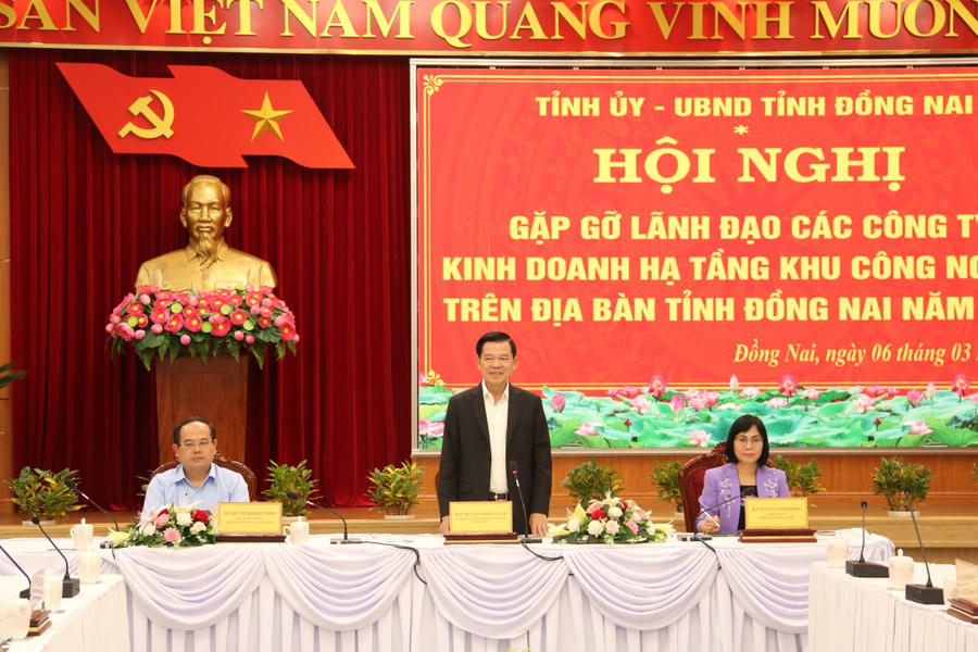Bí thư Tỉnh uỷ Phát biểu tại hội nghị.