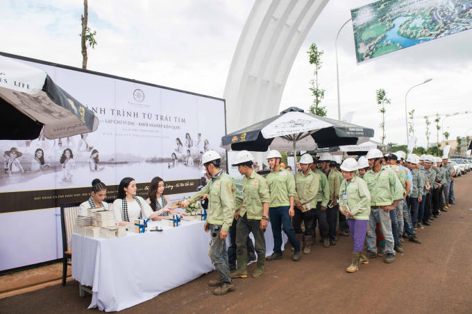 Kỳ Duyên, Mỹ Linh, Trương Thị May, Thùy Dung