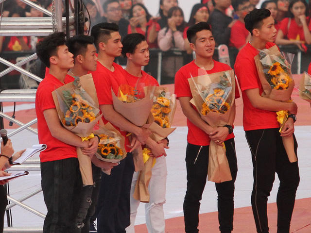 Sau kỳ tích tại giải U23 châu Á, các cầu thủ U23 Việt Nam khả năng sẽ có rất nhiều tiền thưởng để tiêu Tết (ảnh: Trọng Vũ)