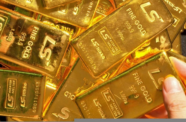 Giá vàng hôm nay 24/7: Tăng nhẹ vào cuối tuần