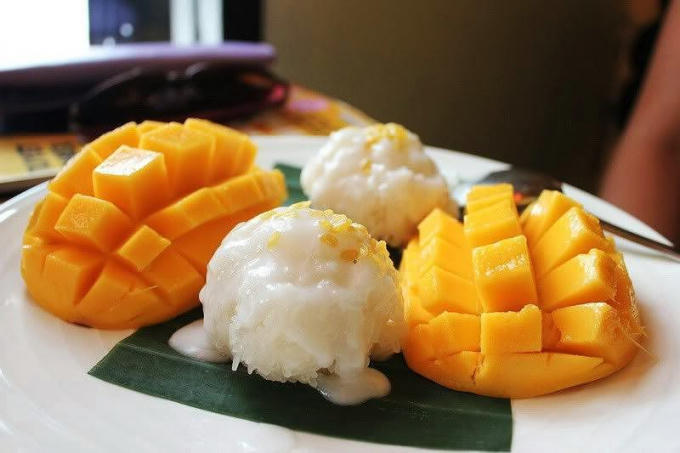 Xôi Pháp hoa trong cỗ Tết nhà chùa.