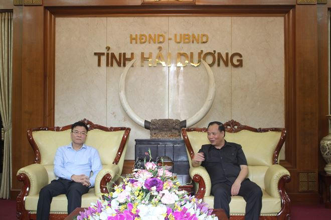 Bộ trưởng L&ecirc; Th&agrave;nh Long l&agrave;m việc với Thường trực Tỉnh ủy Hải Dương