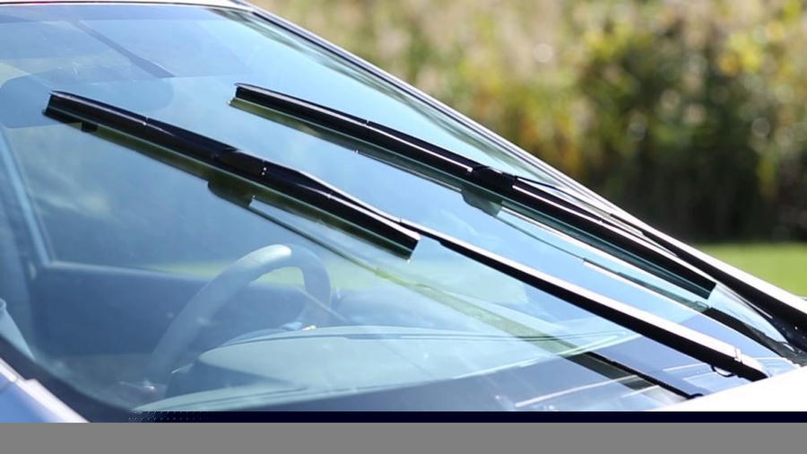 Hạn chế tối đa gạt mưa khô