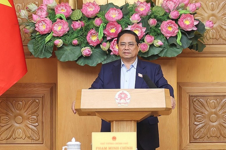 Thủ tướng Phạm Minh Chính phát biểu chỉ đạo tại phiên họp.