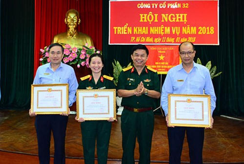 Hội nghị Triển khai nhiệm vụ năm 2018 của C&ocirc;ng ty Cổ phần 32.