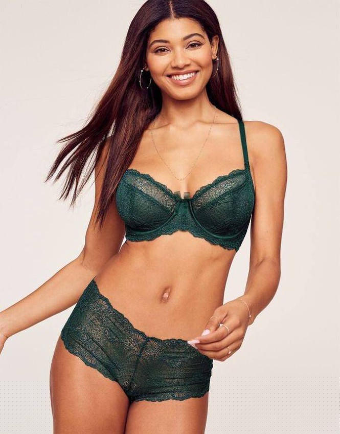 Mẫu 9x Danielle Herrington 'bốc lửa' hoang dại với nội y - ảnh 5