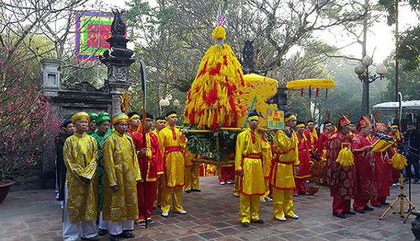 Lễ hội Gióng Đền Sóc.