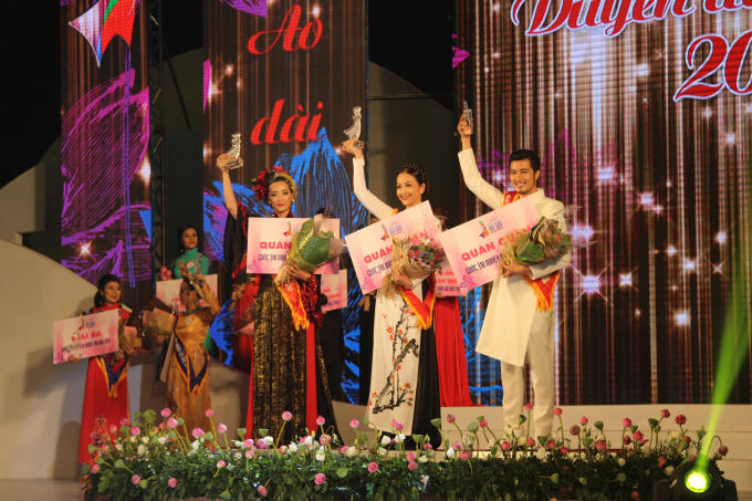 3 thí sinh đạt giải quán quân ở 3 hạng mục.