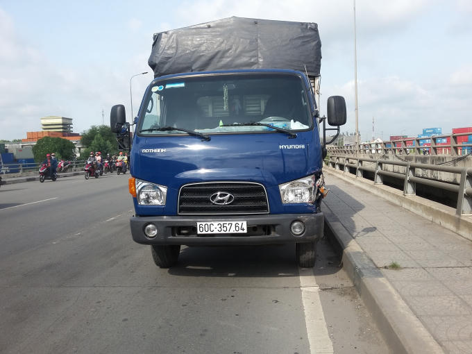 Chiếc xe tải liên quan.