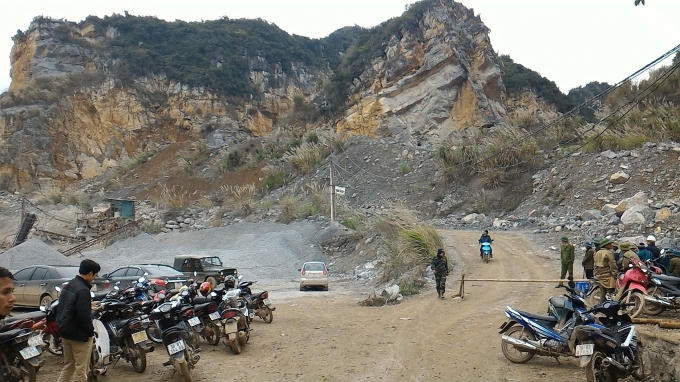 Khu mỏ đá Hang Cá, nơi xảy ra vụ tai nạn chính thức đóng cửa, phong toả hiện trường để phục vụ công tác điều tra mở rộng.