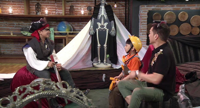 Chia tay với chồng trẻ Bảo Duy, Phi Thanh V&acirc;n được Hồng Đ&agrave;o t&iacute;ch cực mai mối