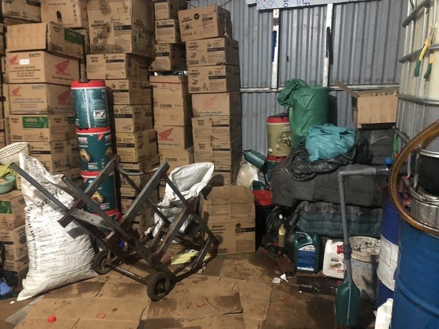 Tang vật thu giữ tại kho của Kha.