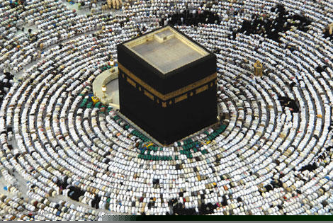 bi an hac thach - hon da thieng noi tieng nhat the gioi hinh anh 2