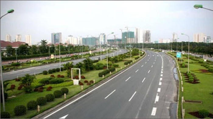 Hà Nội rào chắn 1/2 đại lộ Thăng Long để thi công sửa chữa mặt đường, hầm chui, mặt cầu sông Tích và thi công khe co giãn - Ảnh minh họa