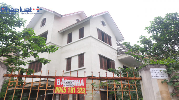 Sequence 01.00_02_06_01.Still006