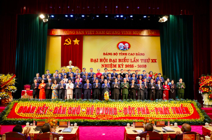 Ban Chấp hành nhiệm kỳ 2025-2030 ra mắt Đại hội.