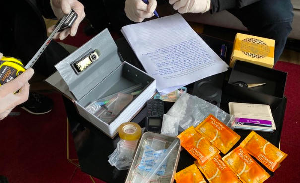 Tang vật của vụ án.