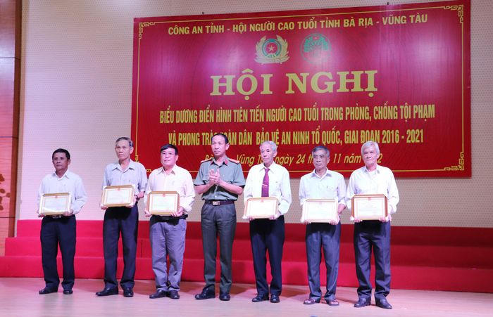 6d28bbb194fc7da224ed