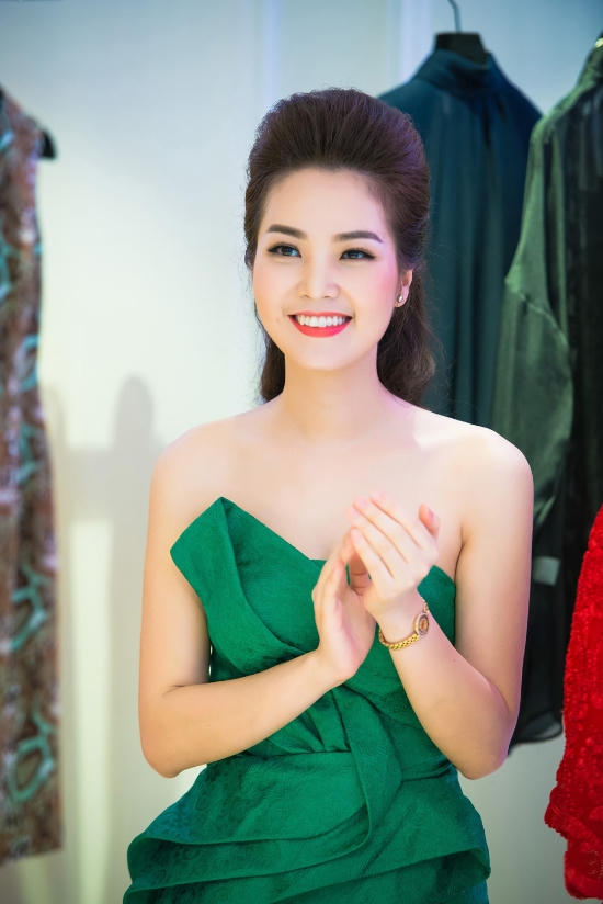 Thụy Vân là Á Hậu 2 trong cuộc thi HHVN năm 2008. Ảnh: internet.