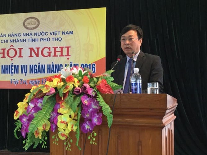 Ông Quang cũng kinh qua các nhiệm vụ: Bí thư Thị ủy thị xã Phú Thọ,... (ảnh: Thời báo Ngân hàng)