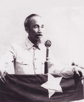 "Tất cả mọi người đều sinh ra có quyền bình đẳng. Tạo hóa cho họ những quyền không ai có thể xâm phạm được", Chủ tịch Hồ Chí Minh nhấn mạnh. Ảnh tư liệu.