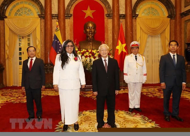 Ngày 27/2/2020, Tổng Bí thư, Chủ tịch nước Nguyễn Phú Trọng tiếp bà Tatiana Josefina Pugh Moreno, Đại sứ Venezuela tại Việt Nam đến trình Quốc thư. (Ảnh: Trí Dũng/TTXVN)