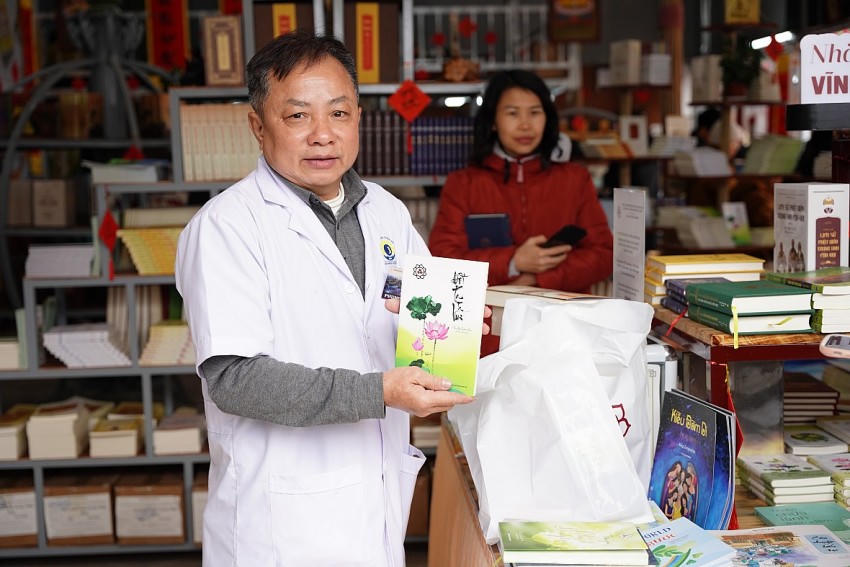 Bác sỹ Đinh Văn Quang (Đại học Y Hà Nội). Ảnh: Bảo Thy, Tuấn Hạnh Trần.