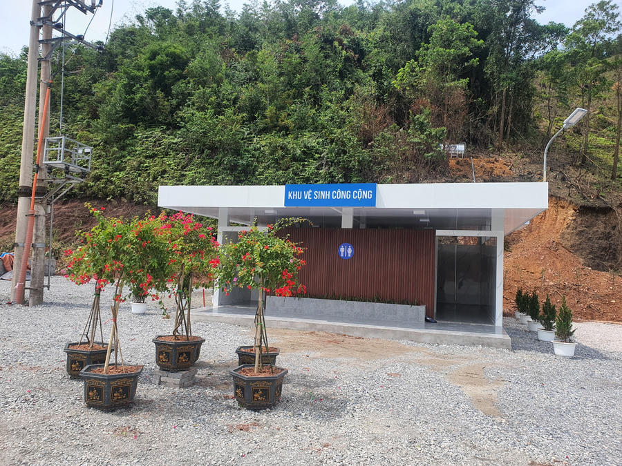 Việc đưa vào hoạt động khu vệ sinh công cộng này góp phần dần xóa bỏ tình trạng ô tô đỗ ven đường cao tốc