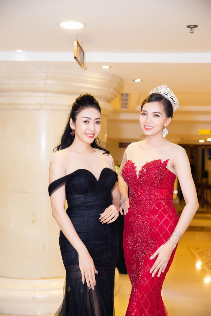 Hoa hậu Nhật Phượng khoe vẻ đẹp huyền bí tại cuộc thi sắc đẹp