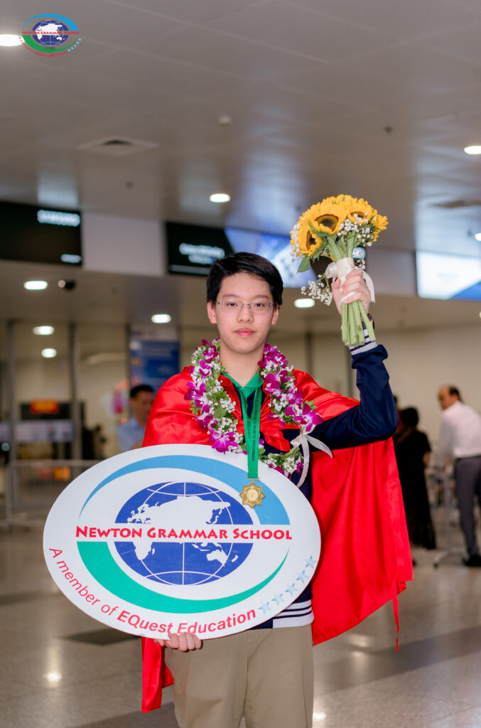 Nam sinh Nguyễn Phúc Nguyên đạt thành tích xuất sắc tại cuộc thi Olympic Toán Quốc tế 2025.