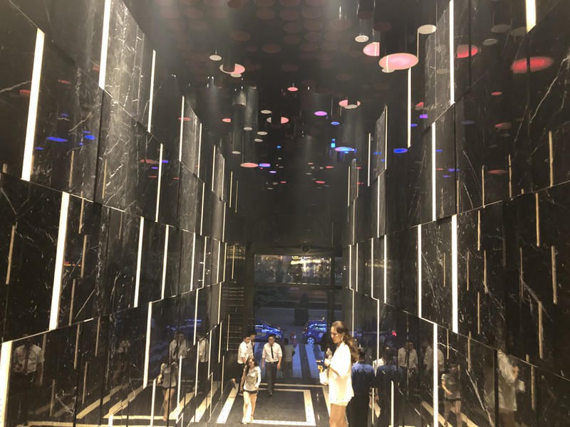 Lối vào sàn nhảy tại New MDM Club