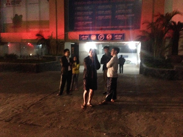 Người dân nháo nhào vì bị "bà hỏa" ghé thăm