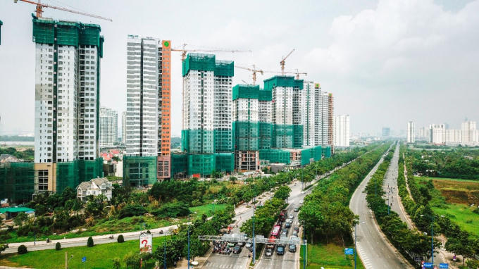 Khi đi vào hoạt động, dự án sẽ có đầy đủ những tiện ích hiện đại như TTTM, hồ bơi, phòng gym… nhằm mang đến cư dân những trải nghiệm tuyệt vời về một cuộc sống đẳng cấp.