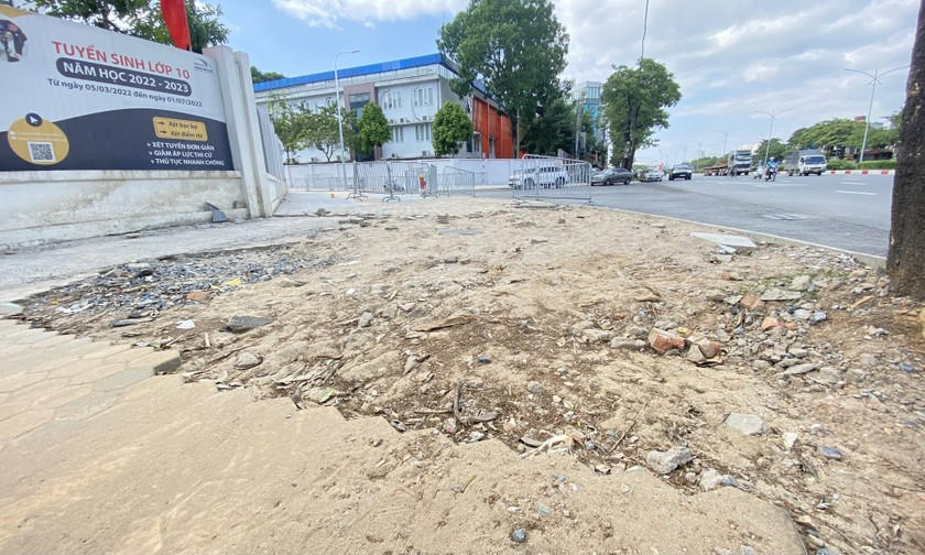 b4d03620-4c32-45e7-9be5-5dfc84680024-395.