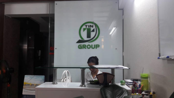 Trụ sở Công ty T-Group Việt Nam tại phường Văn Quán, Hà Đông, nơi xảy ra sự việc hai phóng viên bị đe dọa giết, cắt giân chân và bị phá hủy tài sản.