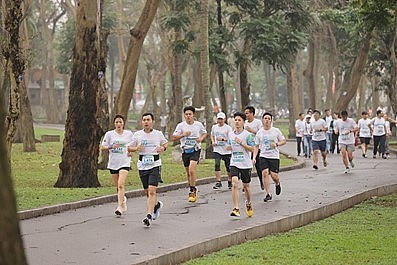 Giải chạy hưởng ứng chiến dịch Giờ Trái Đất 2024 có gần 1500 người tham gia của Bộ Công Thương