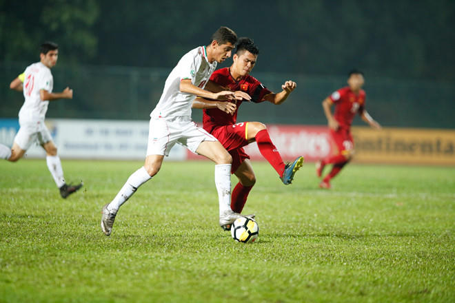 U16 Việt na có trận thua đáng quên trước các cầu thủ U16 Iran. (Ảnh: AFC)